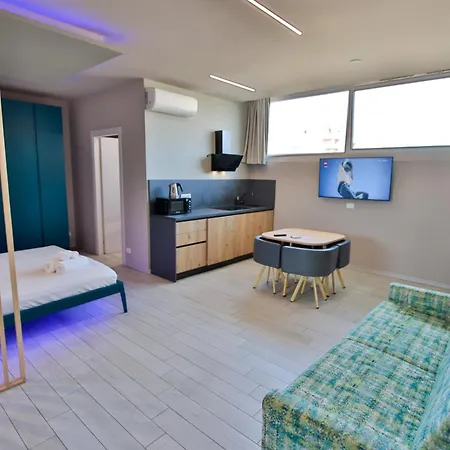 Loft *
