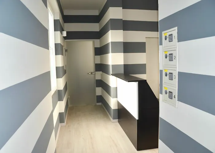 Loft 아파트 *