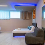 Loft *